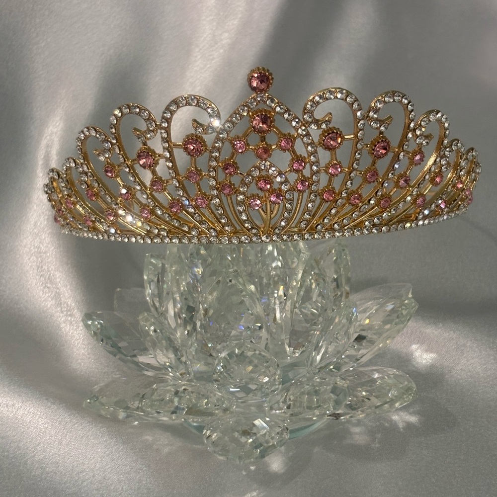 Elegant Gold and Pink Tiara